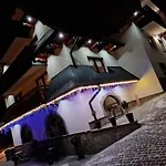 住宿加早餐酒店 Harmatowka - Blisko Basenow Termalnych 布库维纳塔然斯卡