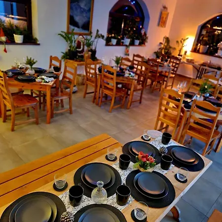 Alojamento de Acomodação e Pequeno-almoço Harmatówka - Atrakcyjny Pakiet świąteczny - Blisko Basenów Termalnych Bukowina Tatrzańska